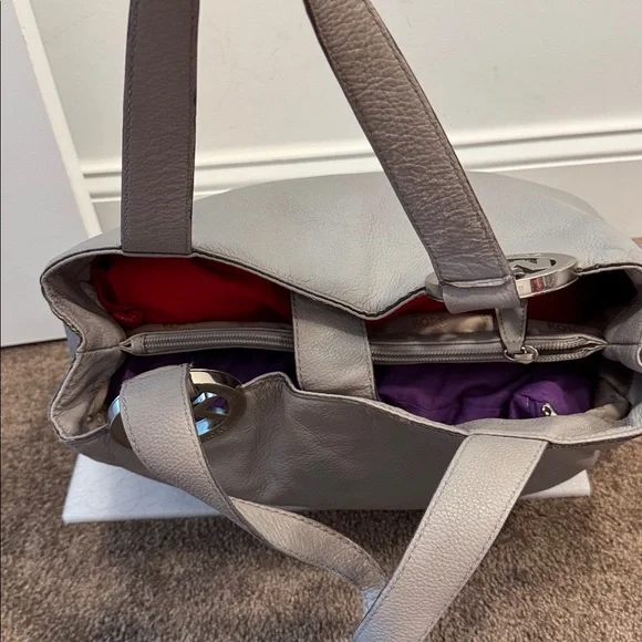 Michael Kors Silver Logo Gray Shoulder Bag purse - Picture 6 of 9